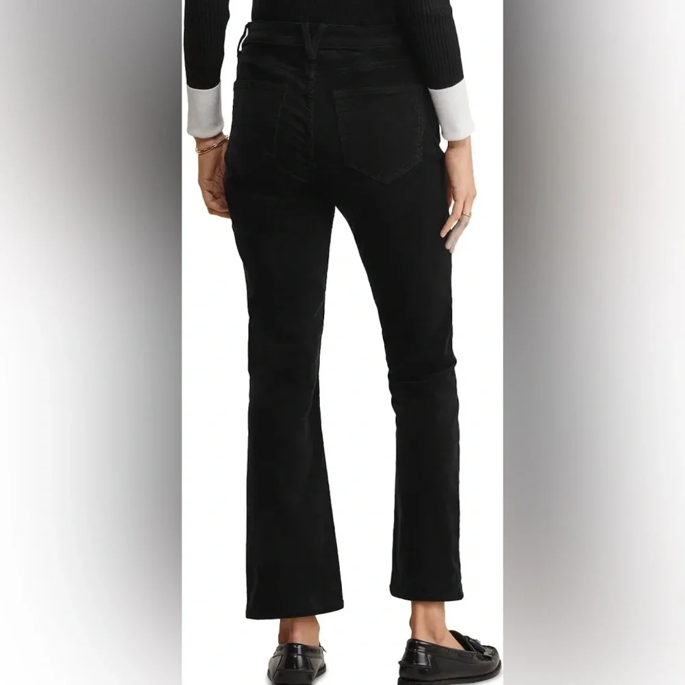 Vineyard Vines Women’s Jet Black Mid-Rise Kick Flare Corduroy Pants, Size 30